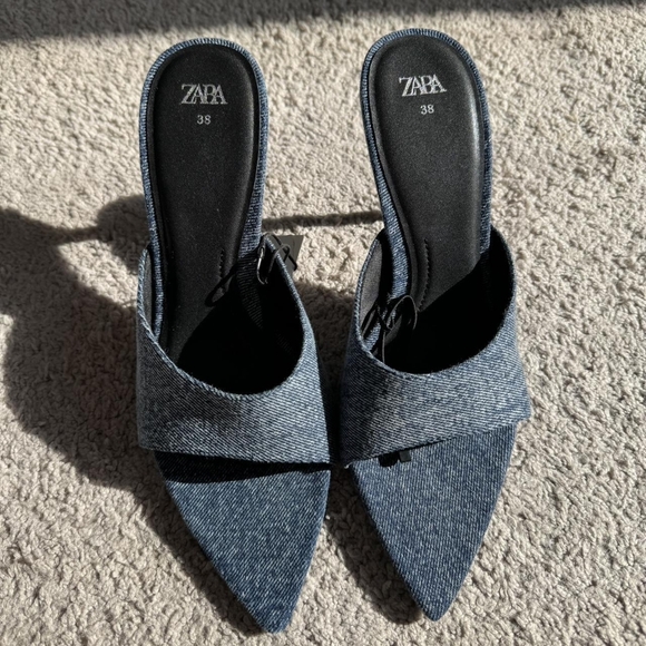 Zara Blue and Navy Knit Denim Pointed Toe Sandals Heels - Picture 2 of 8